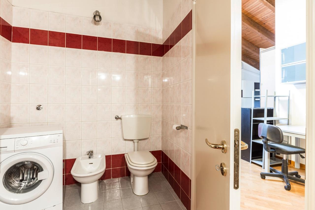 Emilia Levante 2, Bologna By Short Holidays Apartman Kültér fotó